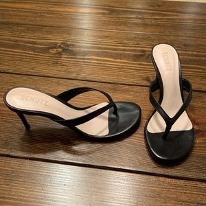 SCHUTZ thong sandals - size 8 NWOT